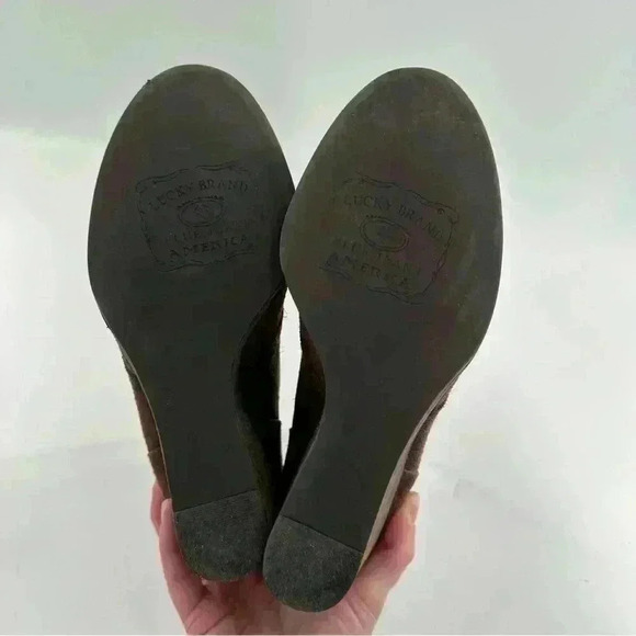 Lucky brand sway ankle booties size 7.5 37.5 chocolate brown suede wedge boots - Picture 11 of 13